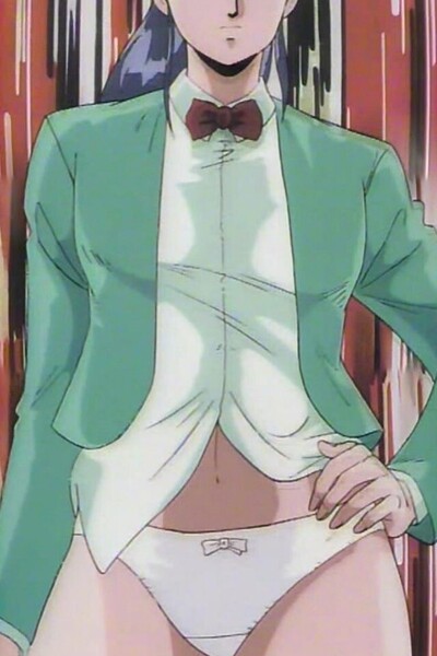 Strong determined heroine, VERY Little clothing to wear!